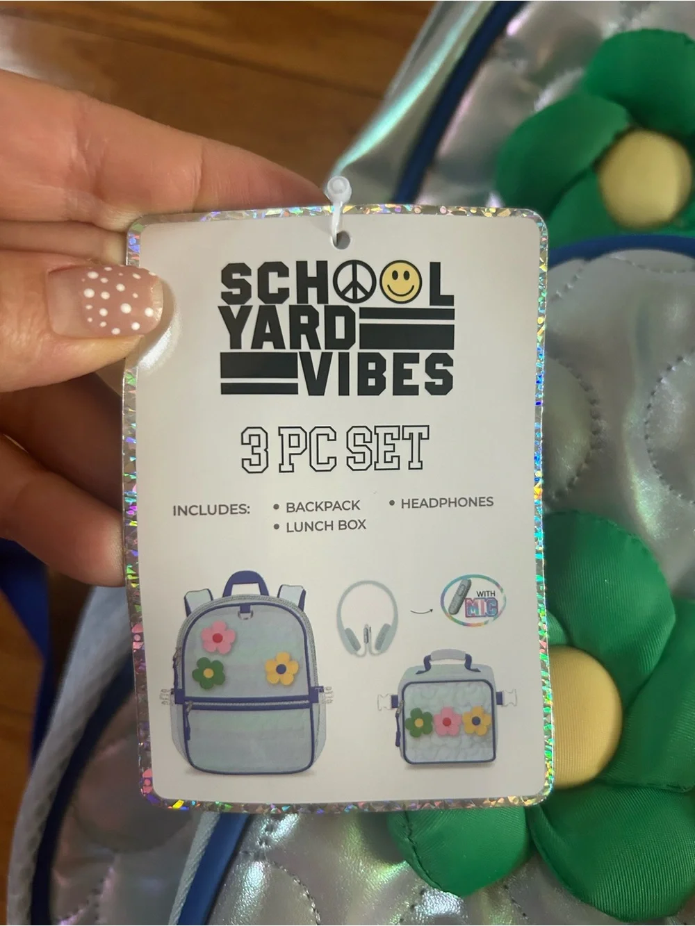 NWT girls 17” backpack , lunch bag & headphones 3pcs set